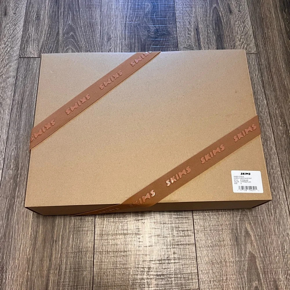 SKIMS Empty boxes Brown Ribbon Kim Kardashian Size L & M 2 Pc - Picture 4 of 4